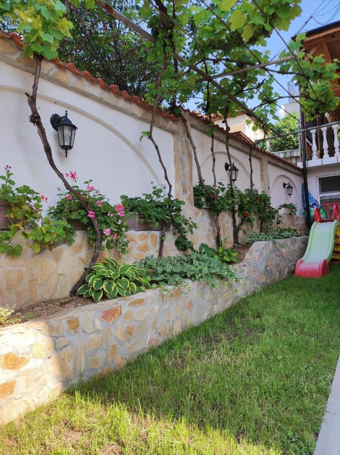 Family Hotel Velevi Velingrad Exterior photo
