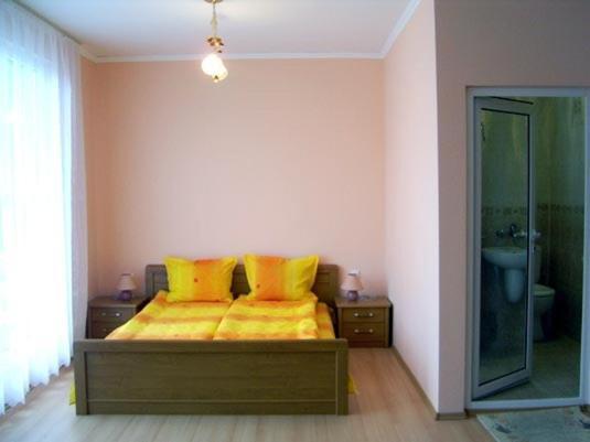 Family Hotel Velevi Velingrad Exterior photo