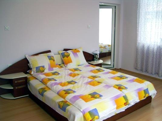 Family Hotel Velevi Velingrad Room photo