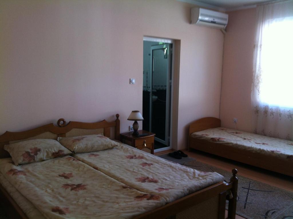 Family Hotel Velevi Velingrad Room photo